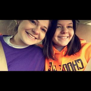 Meet your Posher, Danielle